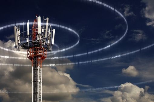 Satellite phone communication